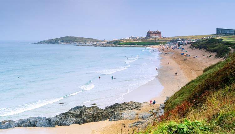 Fistral Beach - Cornwall Holiday Guide