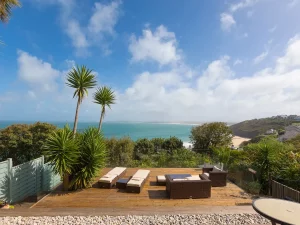 The Breakers - Pet Friendly, Self Catering, Carbis Bay - Cornwall Holiday Guide