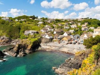 Cadgwith - Cornwall Holiday Guide