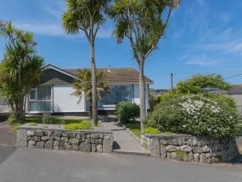 Penlan - Pet Friendly, Self Catering, Carbis Bay - Cornwall Holiday Guide